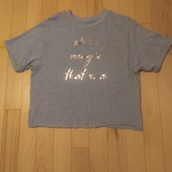 Miken flow tee she's magic that one   script crop top Large - Picture 11 of 12